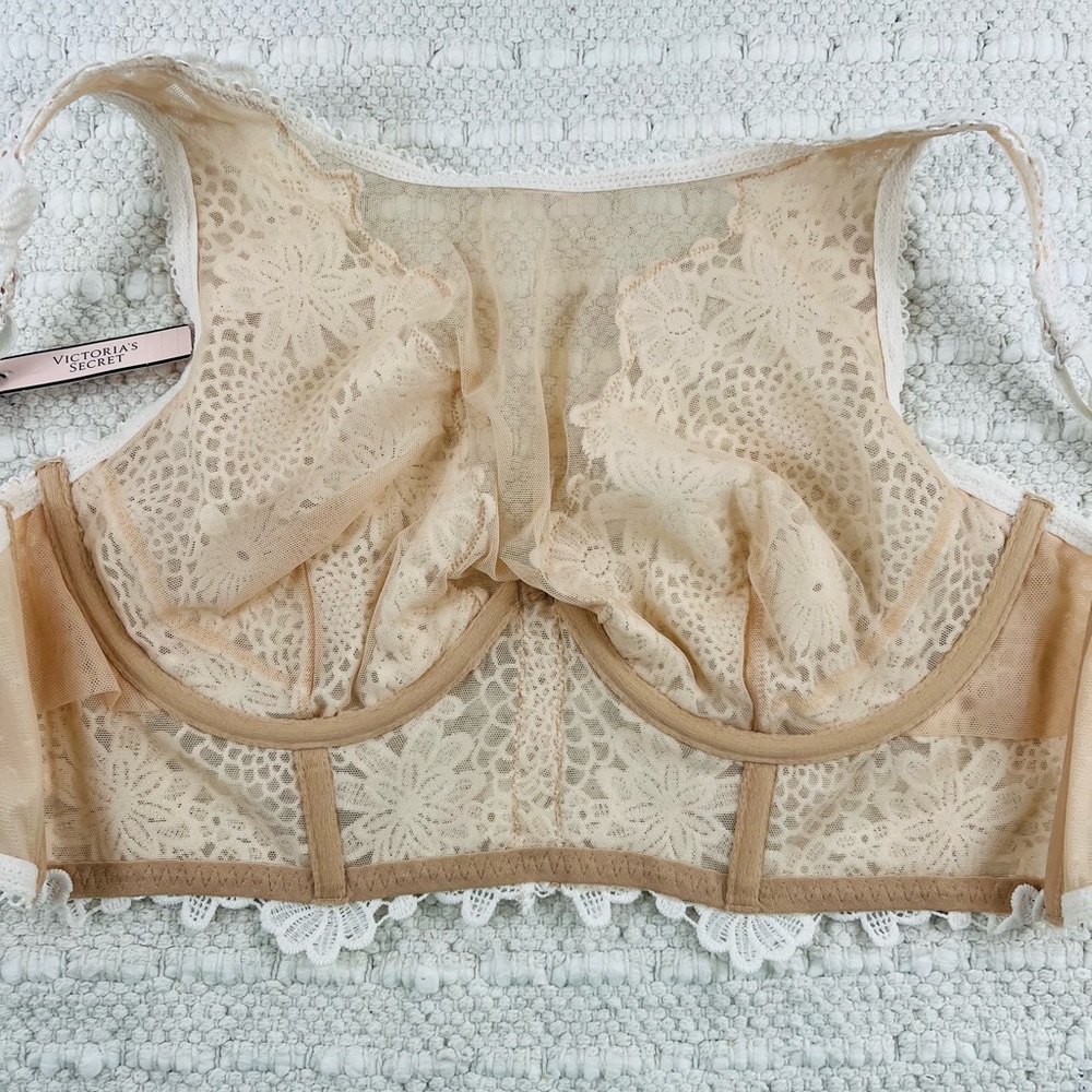 36D/M Victoria’s Secret Dream Angels Bra & Thong Set - Picture 5 of 11